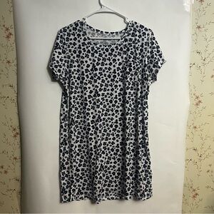 Coral Bay Black and White Leopard Print Nightshirt
